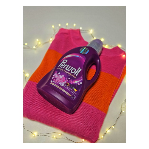 Perwoll Hassas Bakım Sıvı Çamaşır Deterjanı Renkli Yenileme (50 Yıkama) 2970 ml